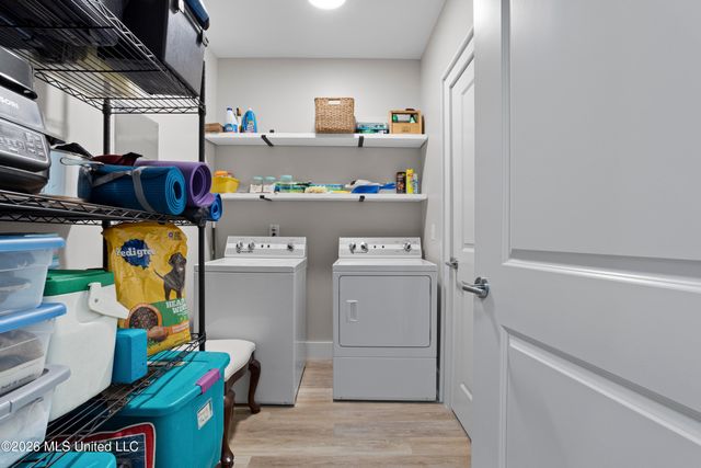 2501 Bienville Boulevard, 237, Ocean Springs, MS 39564