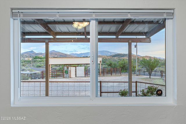 1665 W Oracle Ranch Road, Oracle, AZ 85623