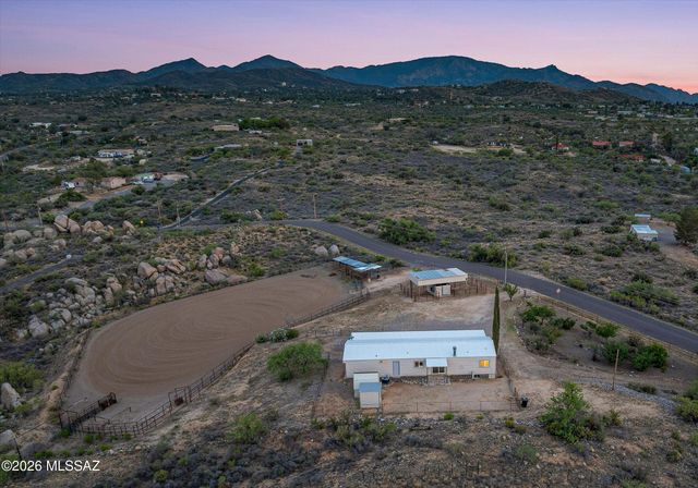 1665 W Oracle Ranch Road, Oracle, AZ 85623