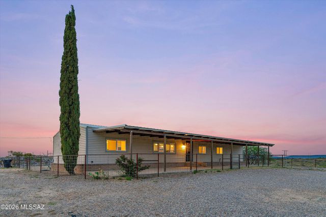 1665 W Oracle Ranch Road, Oracle, AZ 85623