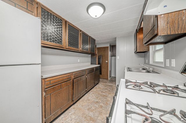 522 W 2nd Street, Junction City, KS 66441