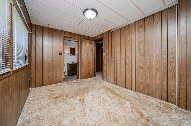 522 W 2nd Street, Junction City, KS 66441