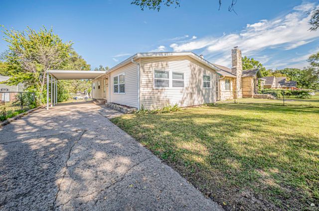 522 W 2nd Street, Junction City, KS 66441