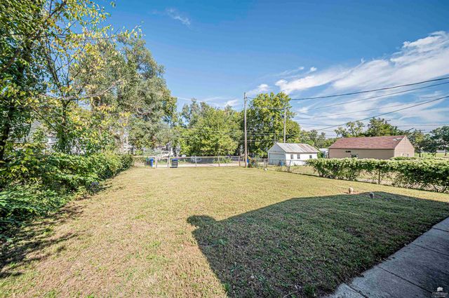 522 W 2nd Street, Junction City, KS 66441