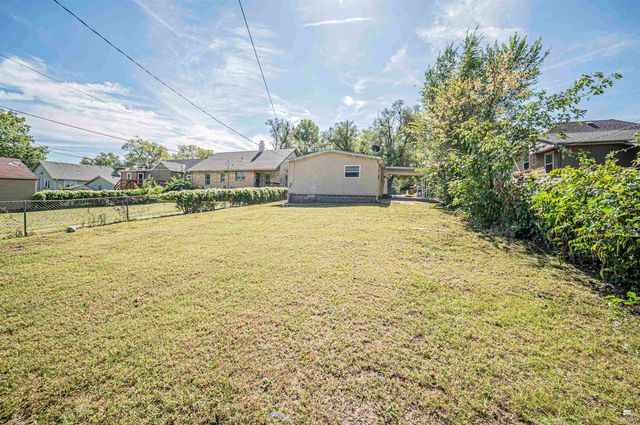 522 W 2nd Street, Junction City, KS 66441