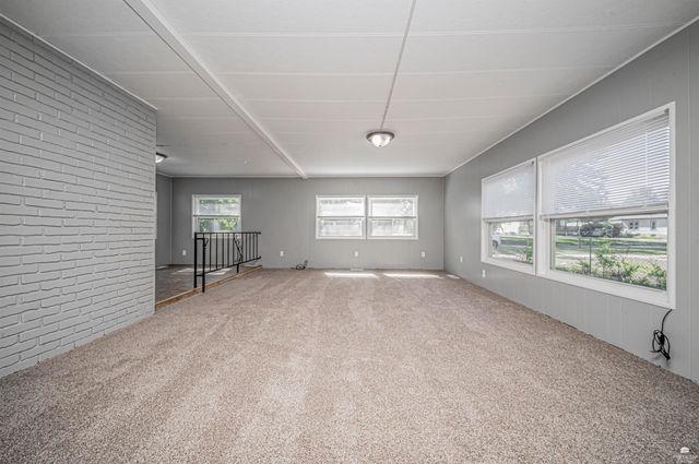 522 W 2nd Street, Junction City, KS 66441