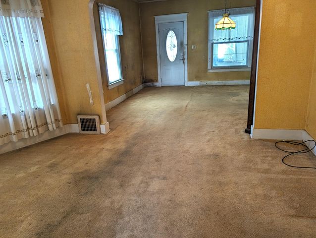 828 Lewis Avenue, St. Joseph, MI 49085