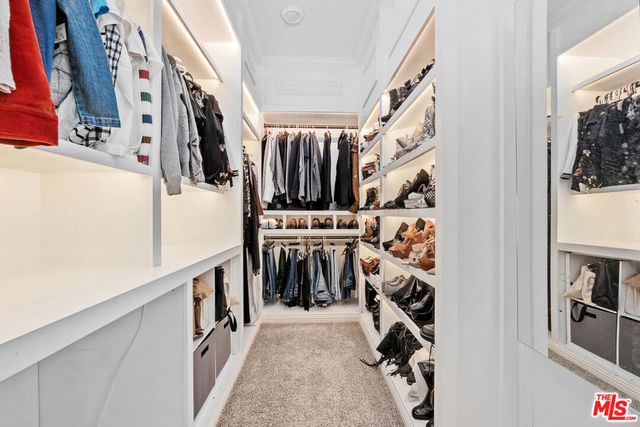 106 Redwood Grove Court, Simi Valley, CA 93065