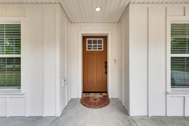 2058 COUNTY ROAD 243F, Wildwood, FL 34785
