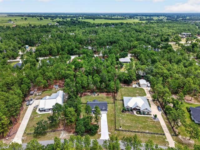 2058 COUNTY ROAD 243F, Wildwood, FL 34785