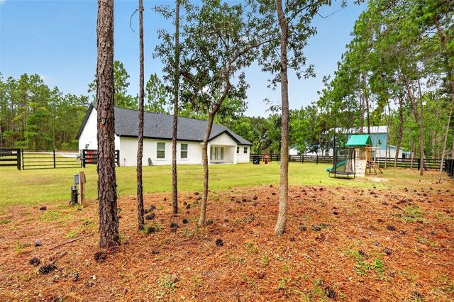 2058 COUNTY ROAD 243F, Wildwood, FL 34785