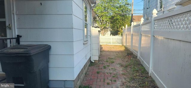 200 S. 2ND, Denton, MD 21629