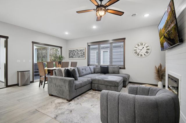 3007 15th Avenue SW, Austin, MN 55912