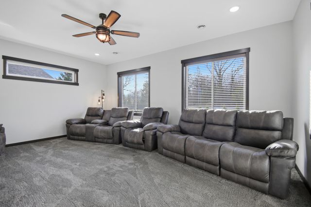 3007 15th Avenue SW, Austin, MN 55912