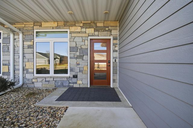 3007 15th Avenue SW, Austin, MN 55912