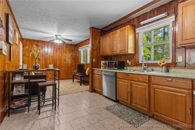 717 Shambrey Street, Fayetteville, NC 28301