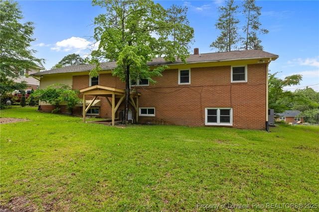 717 Shambrey Street, Fayetteville, NC 28301