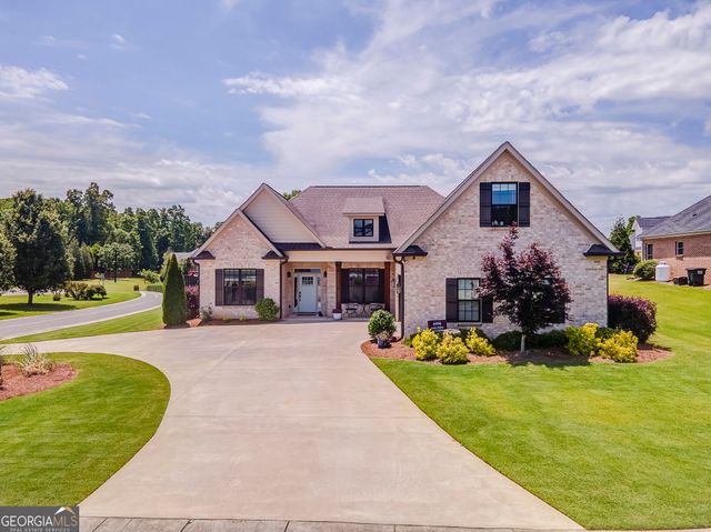 109 Mountain Laurel, Calhoun, GA 30701