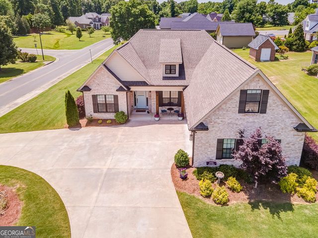 109 Mountain Laurel, Calhoun, GA 30701