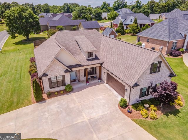 109 Mountain Laurel, Calhoun, GA 30701