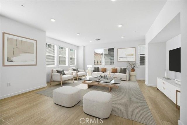 9318 Via Azul, Pico Rivera, CA 90660