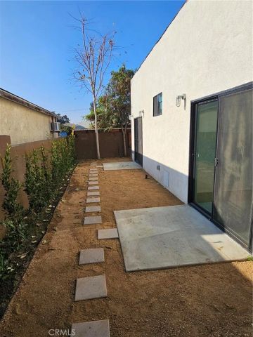 720 San Pascual Avenue, Los Angeles, CA 90042