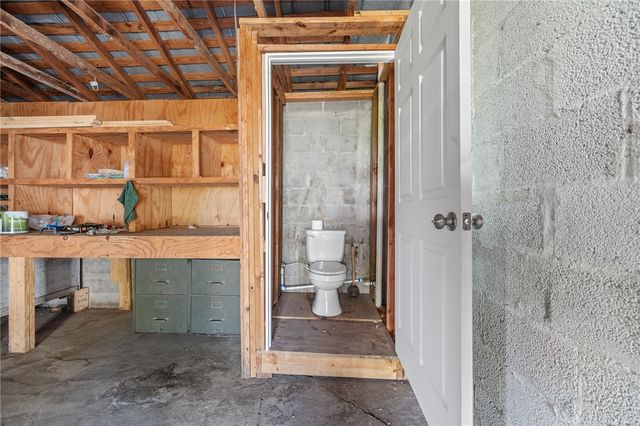 205 S 9th, Aransas Pass, TX 78336