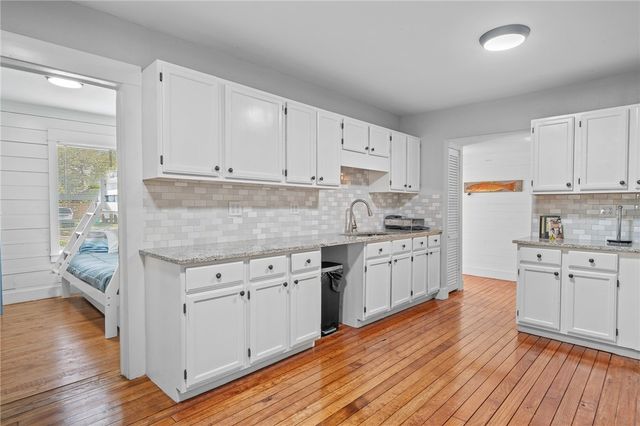 205 S 9th, Aransas Pass, TX 78336