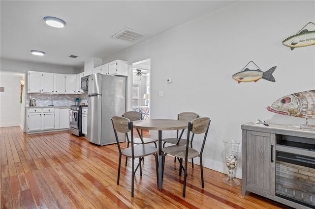 205 S 9th, Aransas Pass, TX 78336