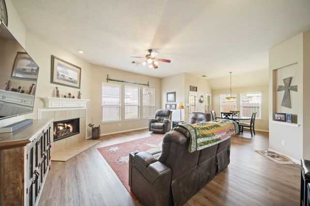 2010 Mound Lake Drive, Richmond, TX 77406