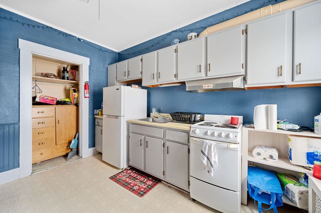 28 Pleasant Street, Barre City, VT 05641