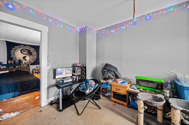 28 Pleasant Street, Barre City, VT 05641