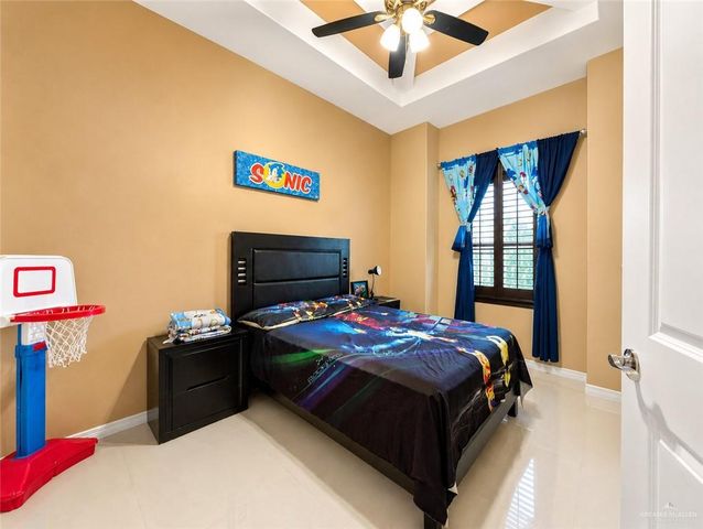 5425 San Diego Drive, Edinburg, TX 78542