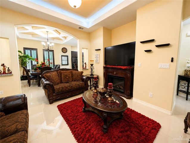 5425 San Diego Drive, Edinburg, TX 78542