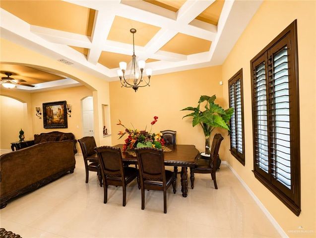 5425 San Diego Drive, Edinburg, TX 78542