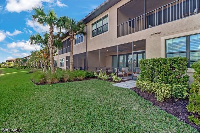 9653 Montelanico LOOP 102, Naples, FL 34119