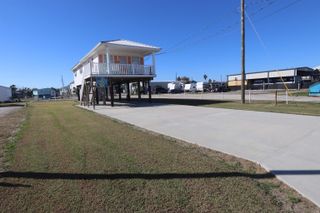 189 Oak, Grand Isle, LA 70358