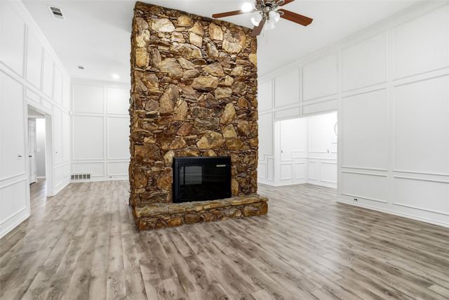 2212 Valcourt Drive, Plano, TX 75023