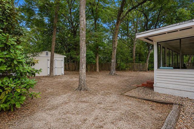 231 Live Oak Ln., Myrtle Beach, SC 29572