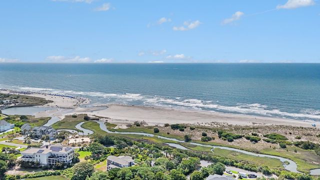 231 Live Oak Ln., Myrtle Beach, SC 29572