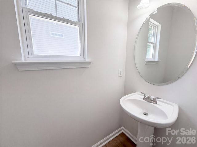 10648 Secret Garden Lane, Charlotte, NC 28214
