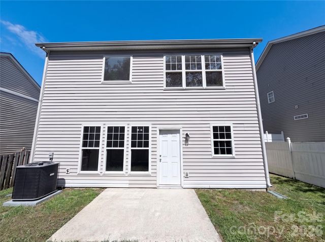 10648 Secret Garden Lane, Charlotte, NC 28214