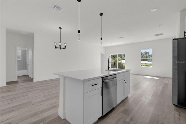 2396 SW 147TH LANE ROAD, Ocala, FL 34473