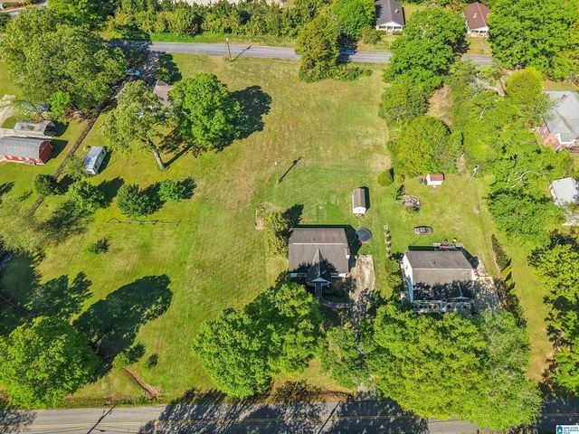 423 8TH AVENUE SW, Childersburg, AL 35044