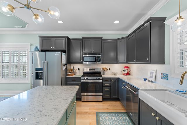 4463 Willow Moss Way, Southport, NC 28461