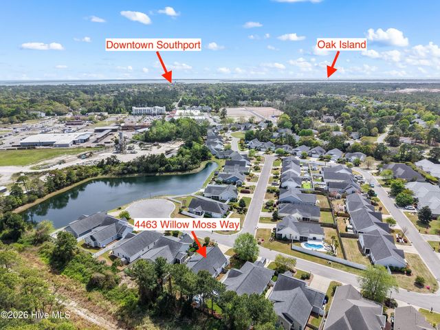 4463 Willow Moss Way, Southport, NC 28461