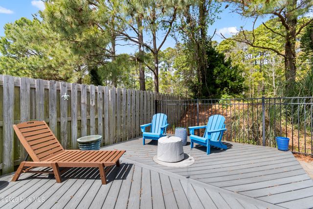 4463 Willow Moss Way, Southport, NC 28461