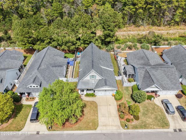 4463 Willow Moss Way, Southport, NC 28461