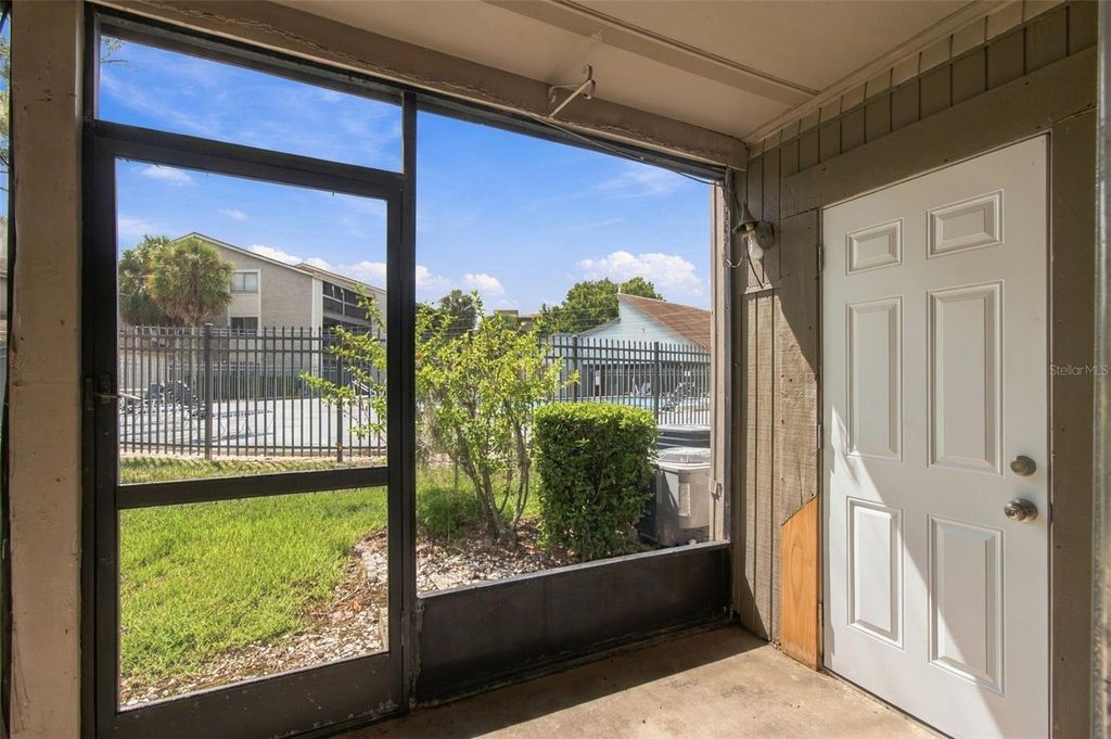 Image 23 of property listing at 6340 NEWTOWN CIRCLE 40A4, Tampa, FL 33615