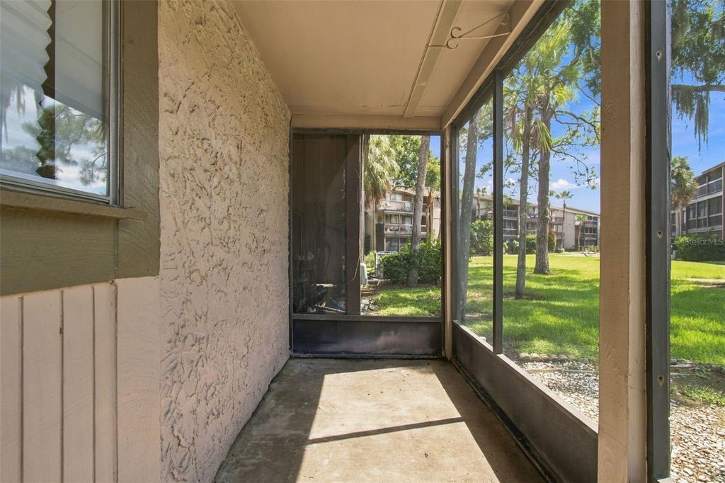 Image 26 of property listing at 6340 NEWTOWN CIRCLE 40A4, Tampa, FL 33615